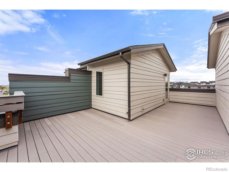 2512 N Moline St, Aurora, CO 80010