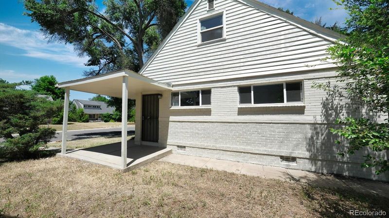 3760 Elm St, Denver, CO 80207