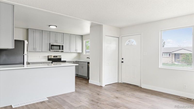 12292 Randolph Pl, Denver, CO 80239