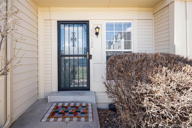 1612 S Idalia Cir #J, Aurora, CO 80017
