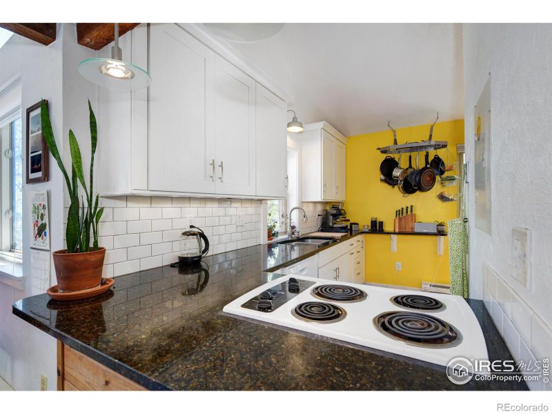 630 Tantra Dr #G, Boulder, CO 80305