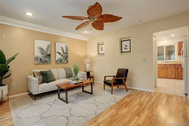 3284 S Dudley St, Lakewood, CO 80227