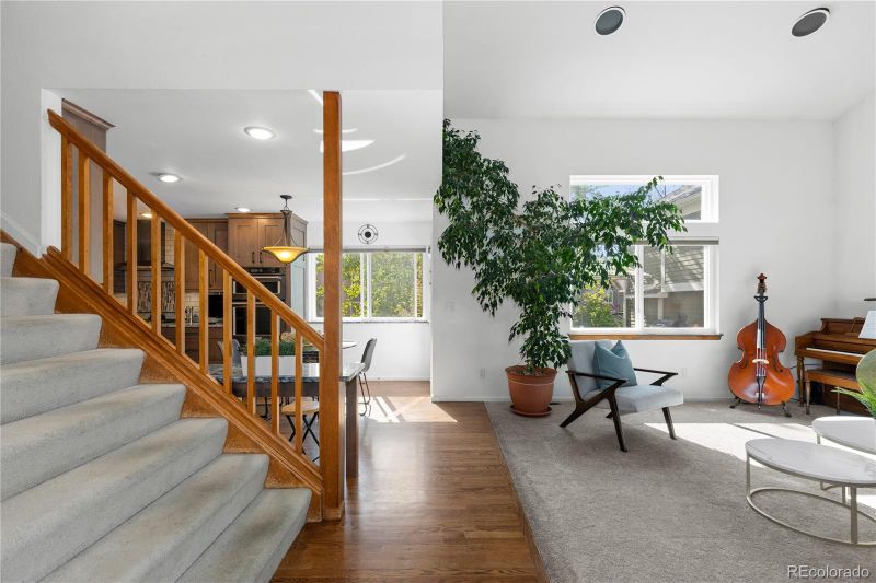 568 Spruce Cir, Louisville, CO 80027