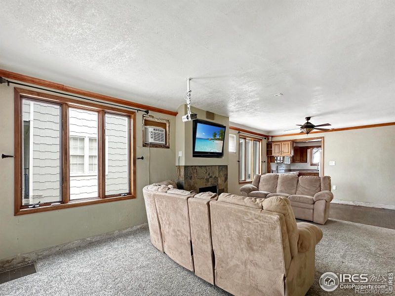 429 Columbine St, Sterling, CO 80751