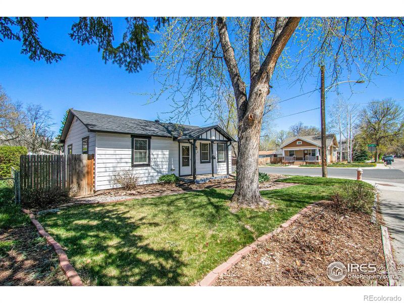 1015 E 2nd St, Loveland, CO 80537