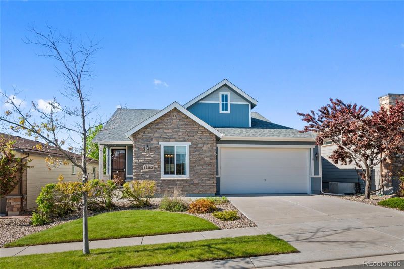 12282 Meadowlark Ln, Broomfield, CO 80021