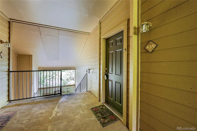 1651 W Canal Cir #635, Littleton, CO 80120