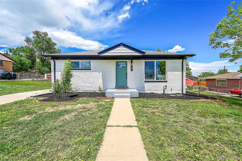 461 W 71st Ave, Denver, CO 80221