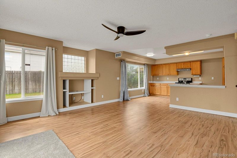 21546 E 42nd Ave, Denver, CO 80249