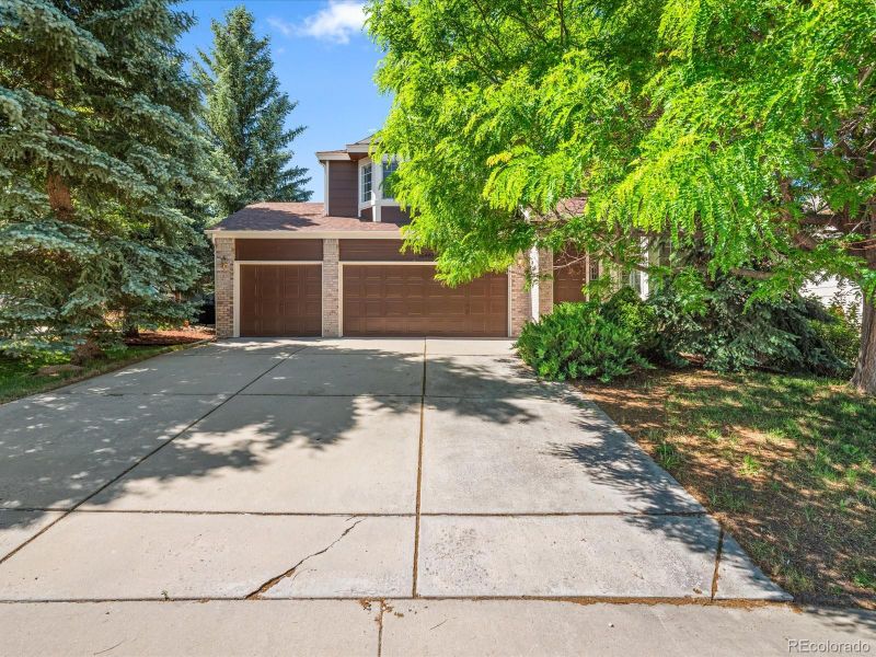 16440 Oakwell Ct, Parker, CO 80134