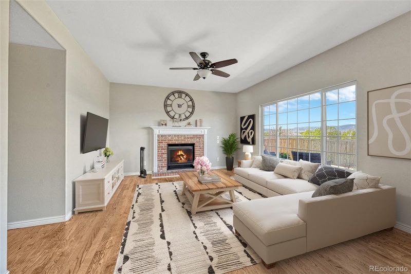 1089 Mulberry Ln, Highlands Ranch, CO 80129