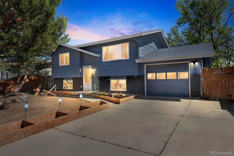 402 32nd St, Evans, CO 80620