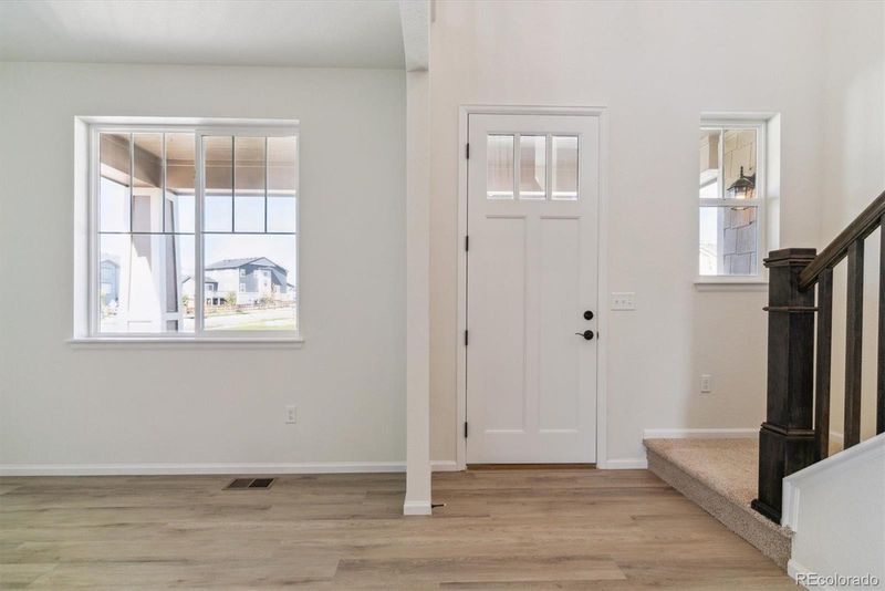 24514 E 37th Ave, Aurora, CO 80019
