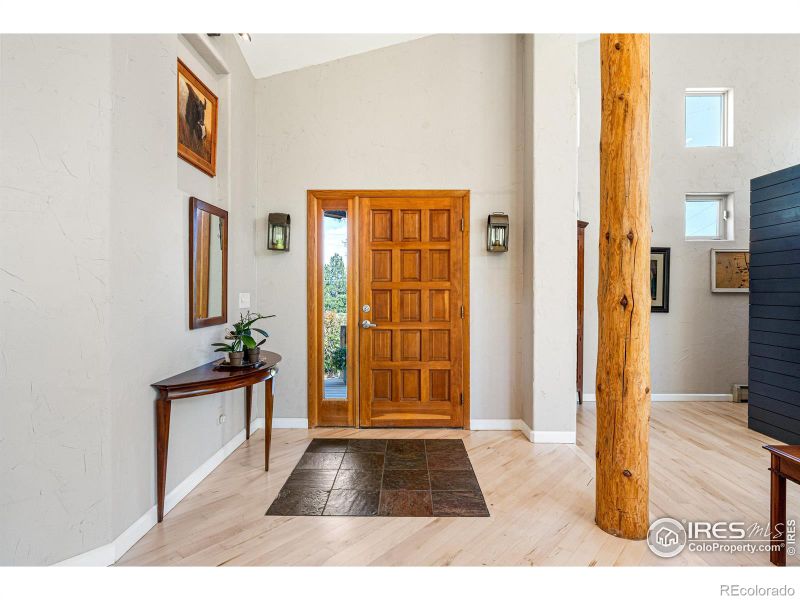 752 Applewood Dr, Lafayette, CO 80026