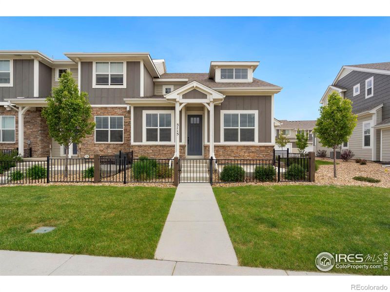 5115 River Roads Dr, Timnath, CO 80547