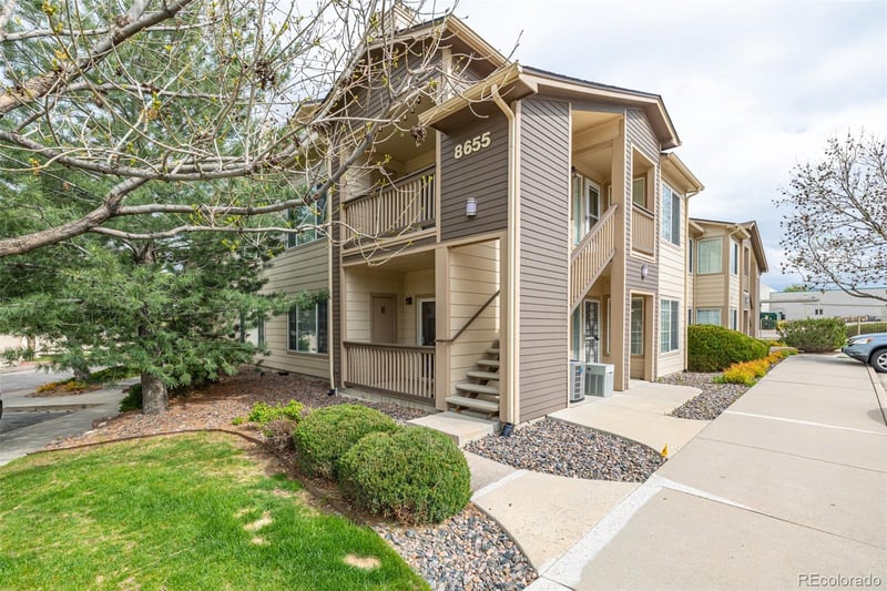 8655 W Berry Ave #104, Denver, CO 80123