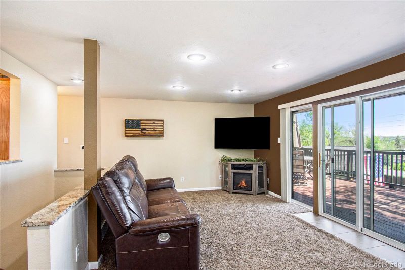 7750 S Sheridan Ct, Littleton, CO 80128