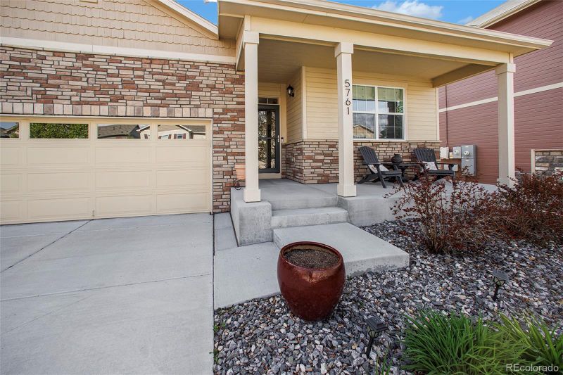 5761 Echo Park Cir, Castle Rock, CO 80104