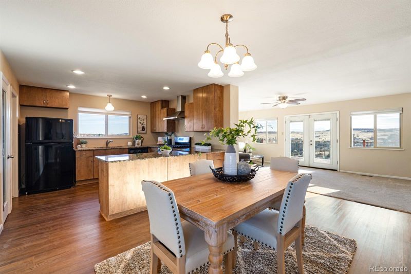 5108 Commanche Ct, Colorado City, CO 81019