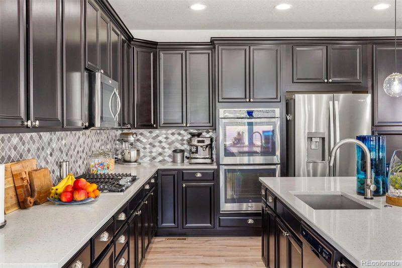 15296 W 94th Ave, Arvada, CO 80007