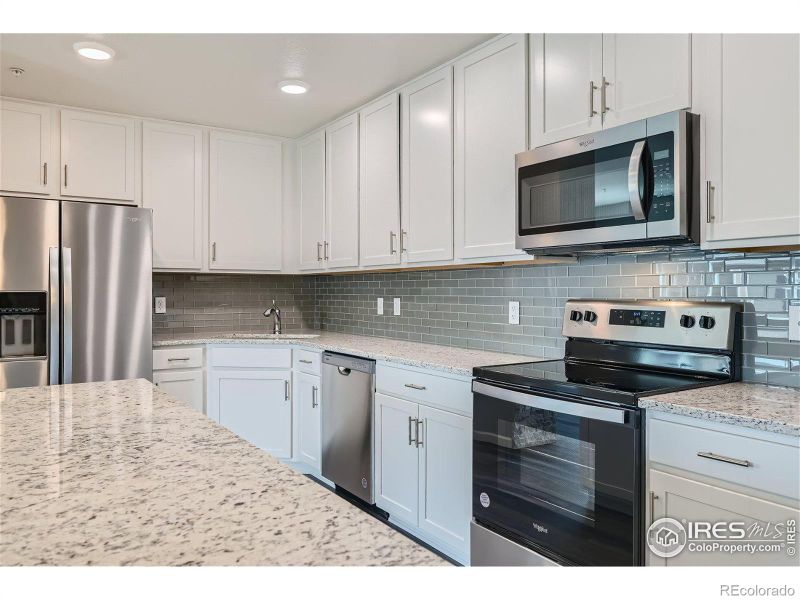 2435 Calais Dr #C, Longmont, CO 80504
