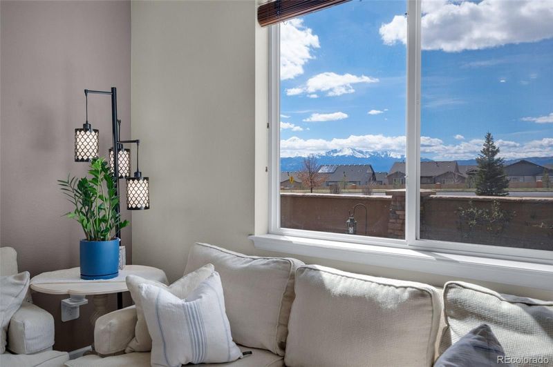 7553 Buckeye Tree Ln, Colorado Springs, CO 80927