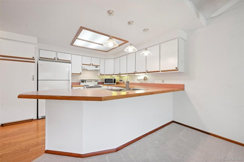 595 S Alton Way #5A, Denver, CO 80247