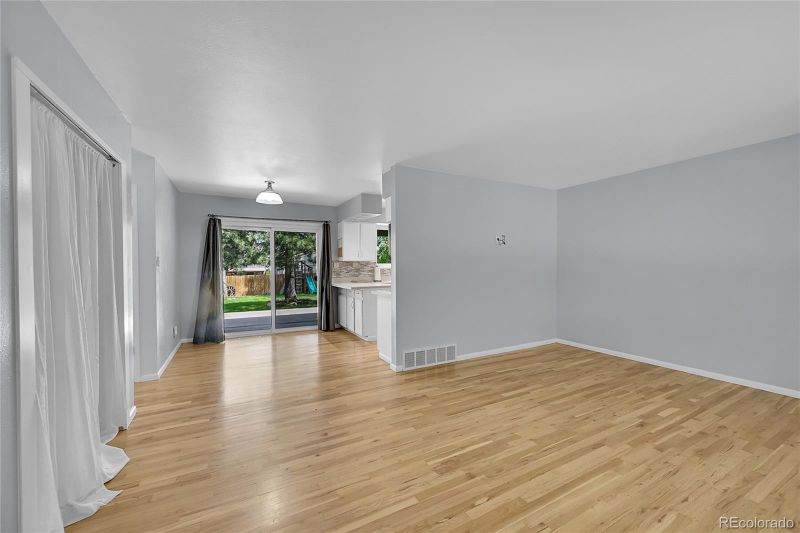 410 S Queen St, Lakewood, CO 80226