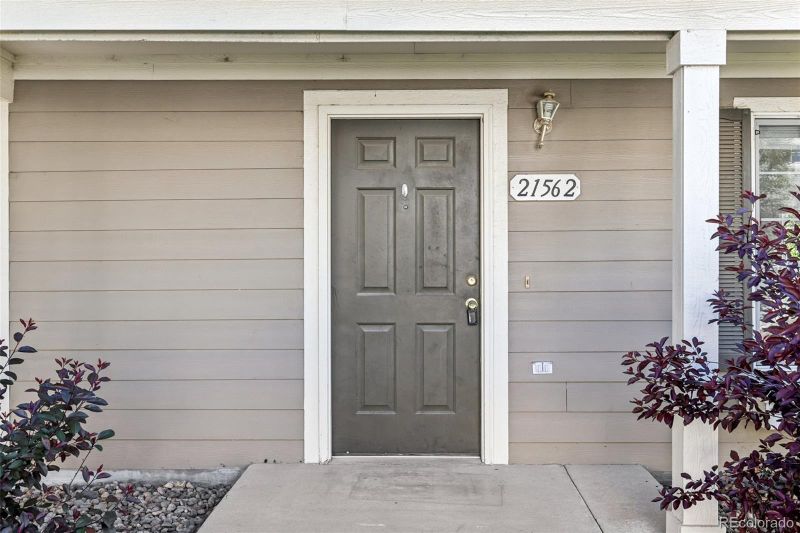 21562 E 47th Ave, Denver, CO 80249