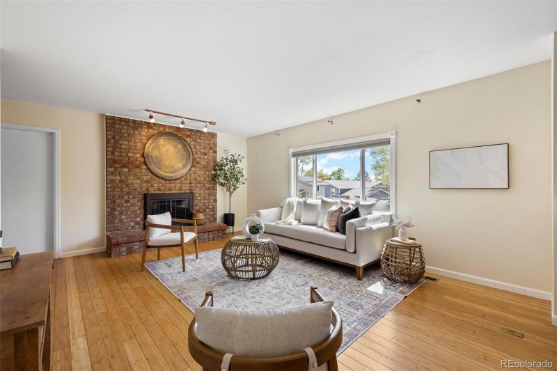 163 Zang Ct, Lakewood, CO 80228