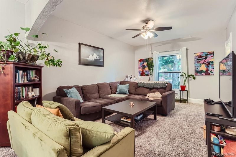 1417 S Pearl St, Denver, CO 80210