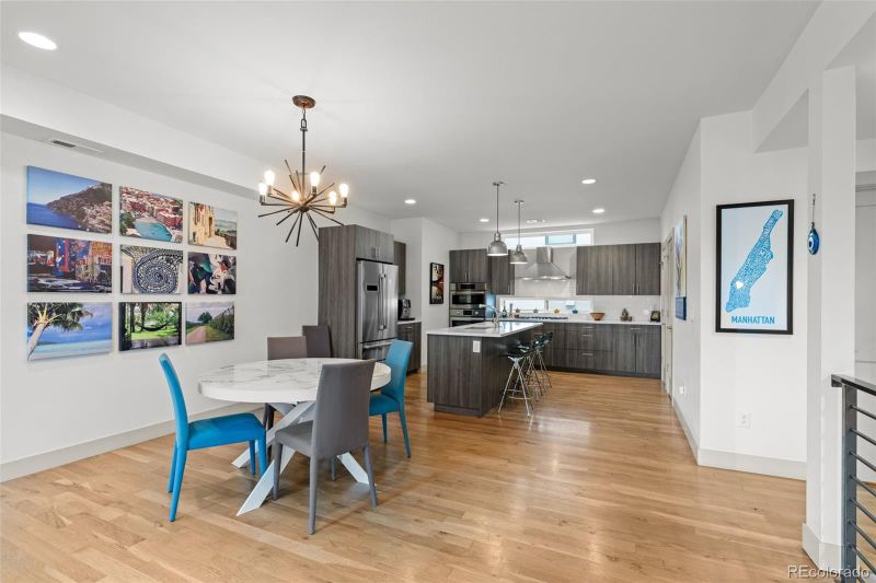 2055 N York St, Denver, CO 80205