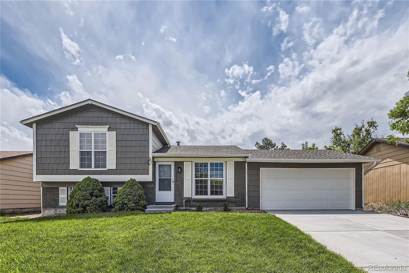2585 S Lewiston St, Aurora, CO 80013