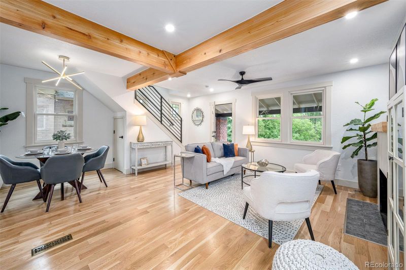 1041 Monroe St, Denver, CO 80206