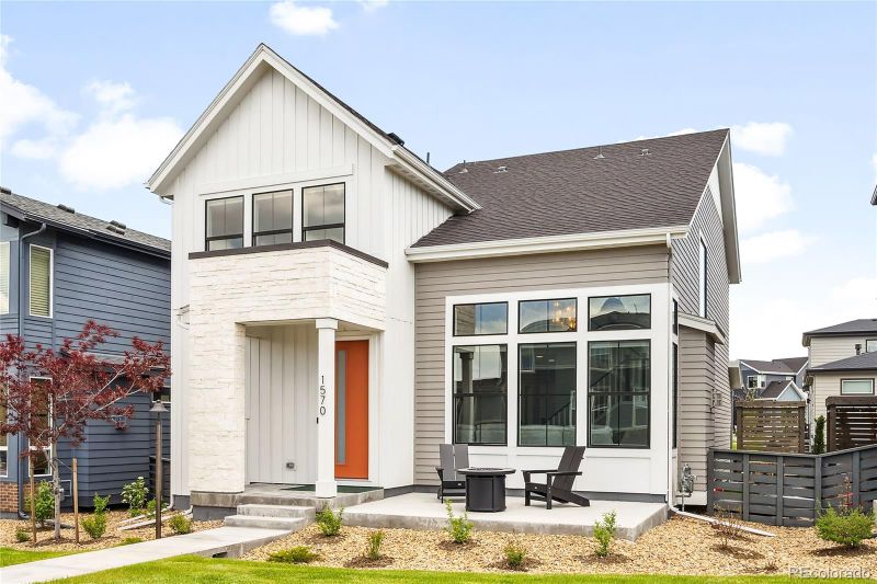 1570 Stablecross Dr, Castle Pines, CO 80108