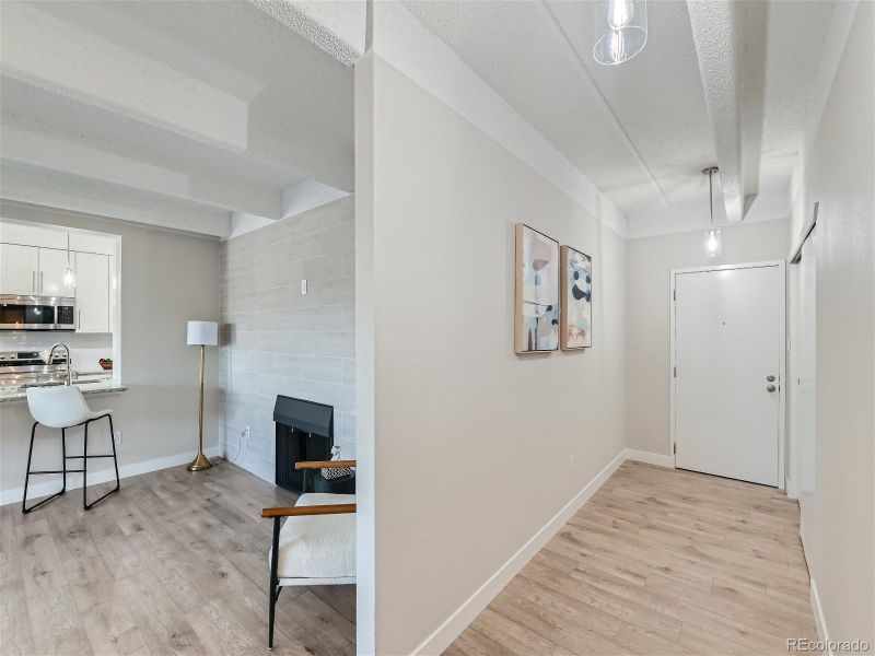 7877 E Mississippi Ave #406, Denver, CO 80247