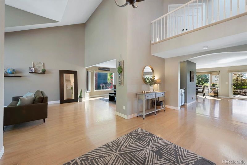 4 Lindenwood Ln, Littleton, CO 80127