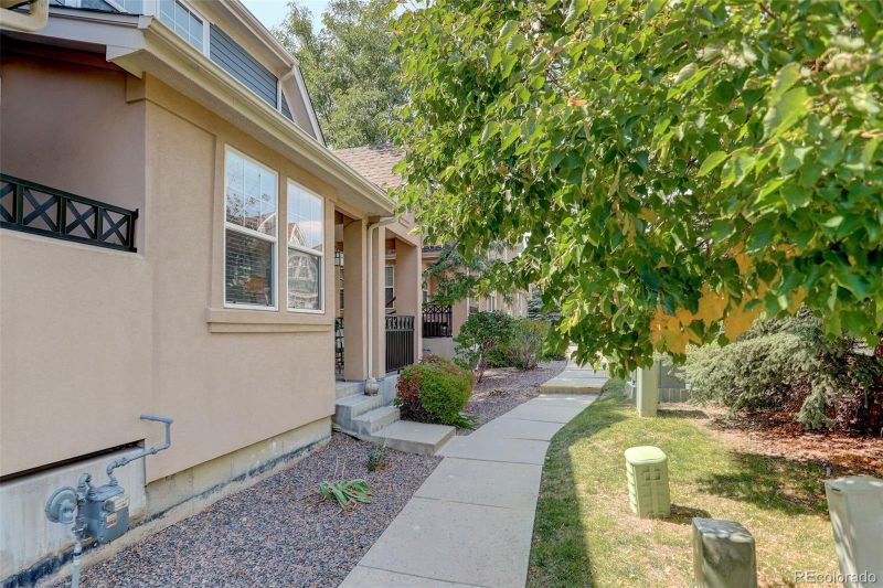 9671 W Indore Dr, Littleton, CO 80128