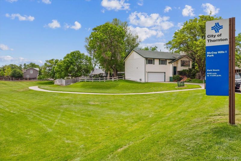 1575 E 97th Ct, Thornton, CO 80229
