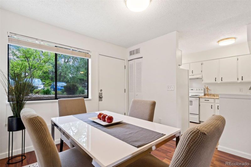 1705 Heatheridge Rd #L104, Fort Collins, CO 80526