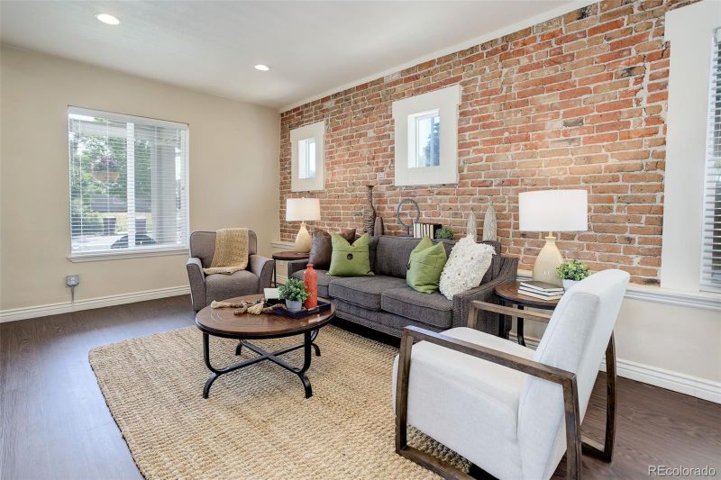 3735 N Milwaukee St, Denver, CO 80205