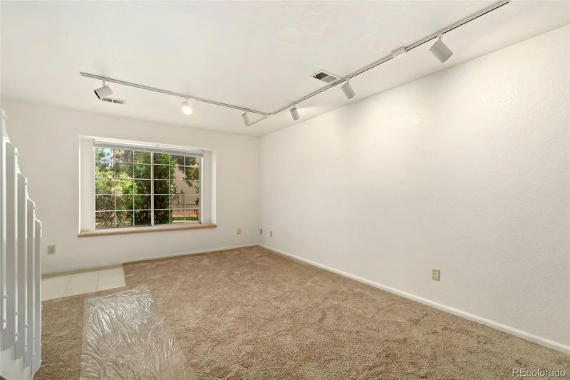 1885 S Quebec Way #D15, Denver, CO 80231