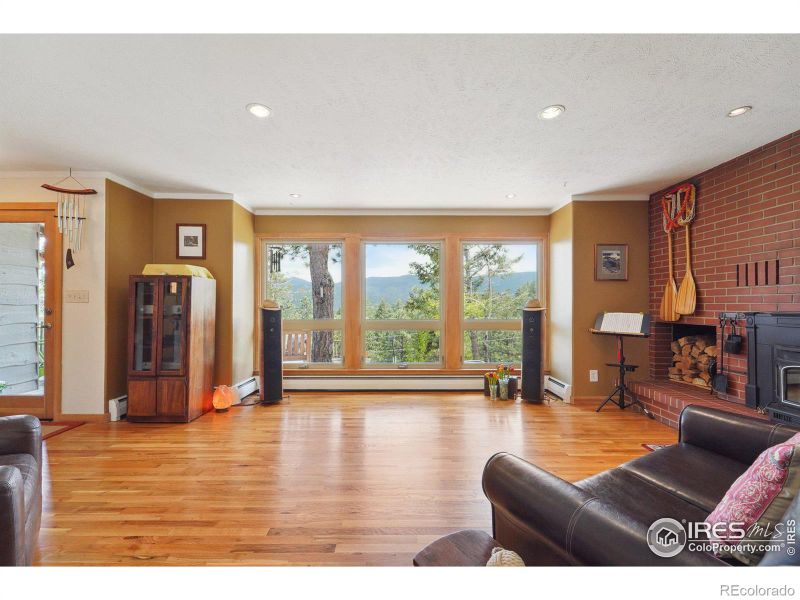 855 Kelly Rd W, Boulder, CO 80302