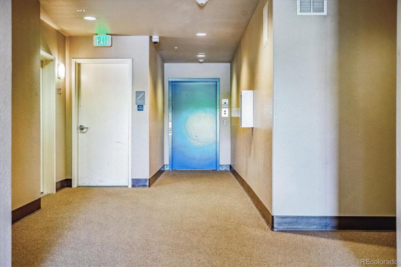 9258 Rockhurst St #412, Highlands Ranch, CO 80129