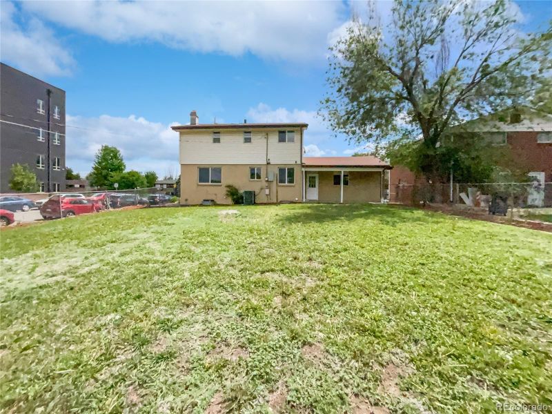 1801 S Clayton St, Denver, CO 80210