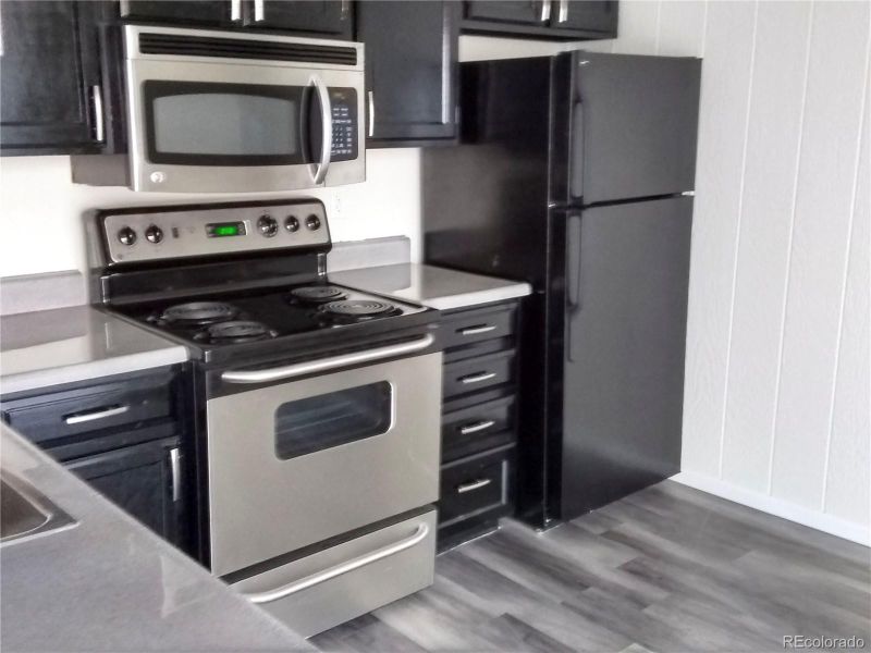 2411 S Xanadu Way #B, Aurora, CO 80014