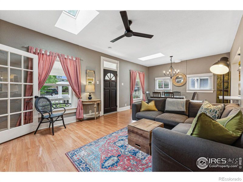 2247 Walnut St, Boulder, CO 80302