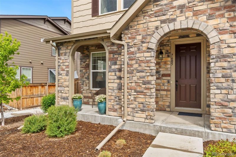 7605 S Winnipeg Ct, Aurora, CO 80016