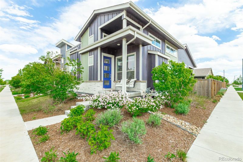 9352 E 58th Pl, Denver, CO 80238