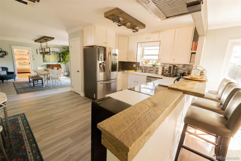 6804 S Gilpin Cir E, Centennial, CO 80122